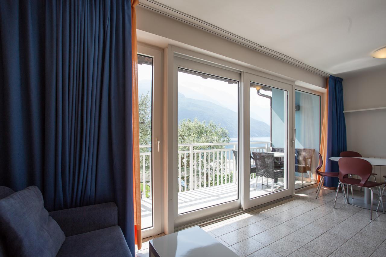 Casa Toblini Al Lago On The Beach Torbole Sul Garda Ngoại thất bức ảnh