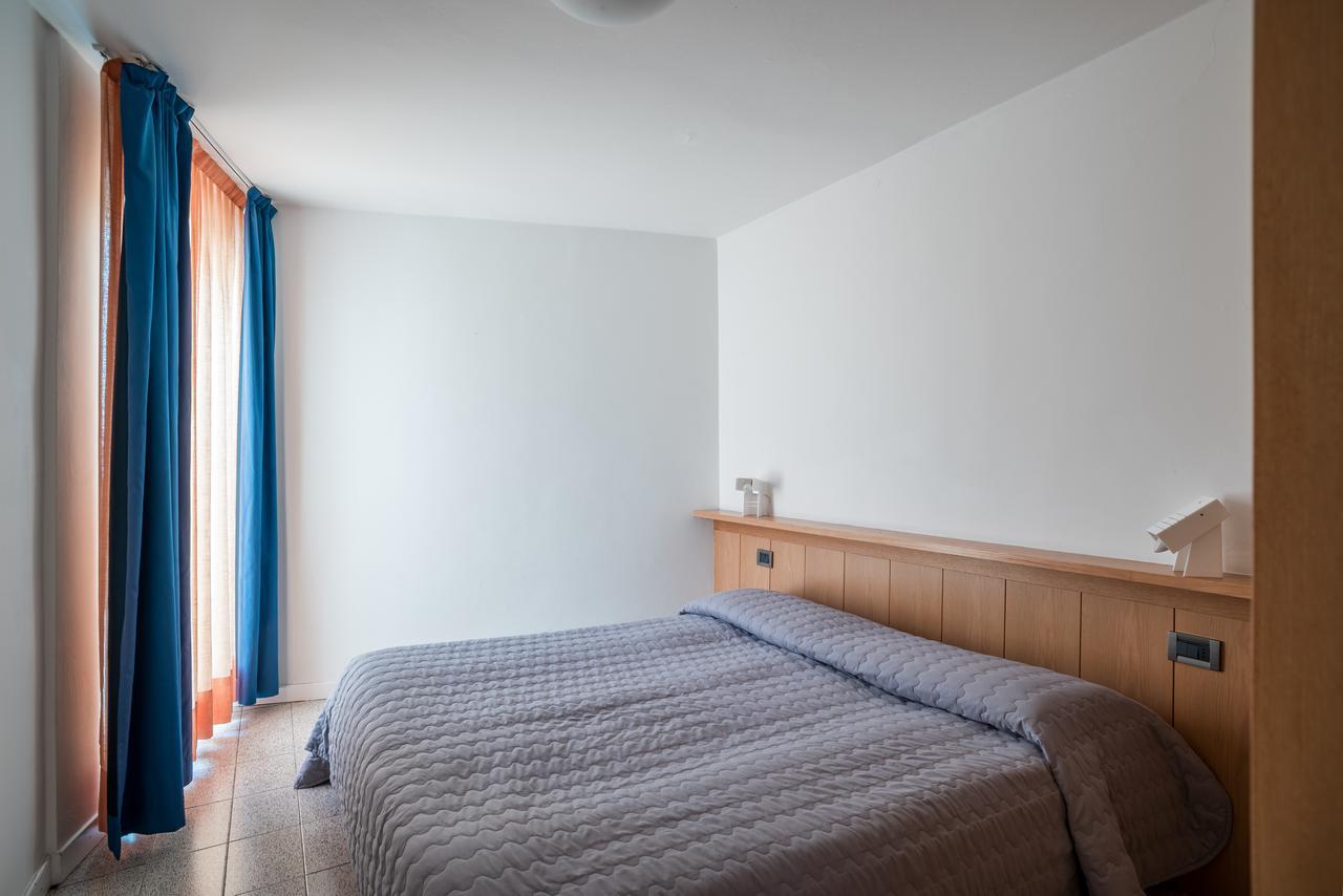 Casa Toblini Al Lago On The Beach Torbole Sul Garda Ngoại thất bức ảnh