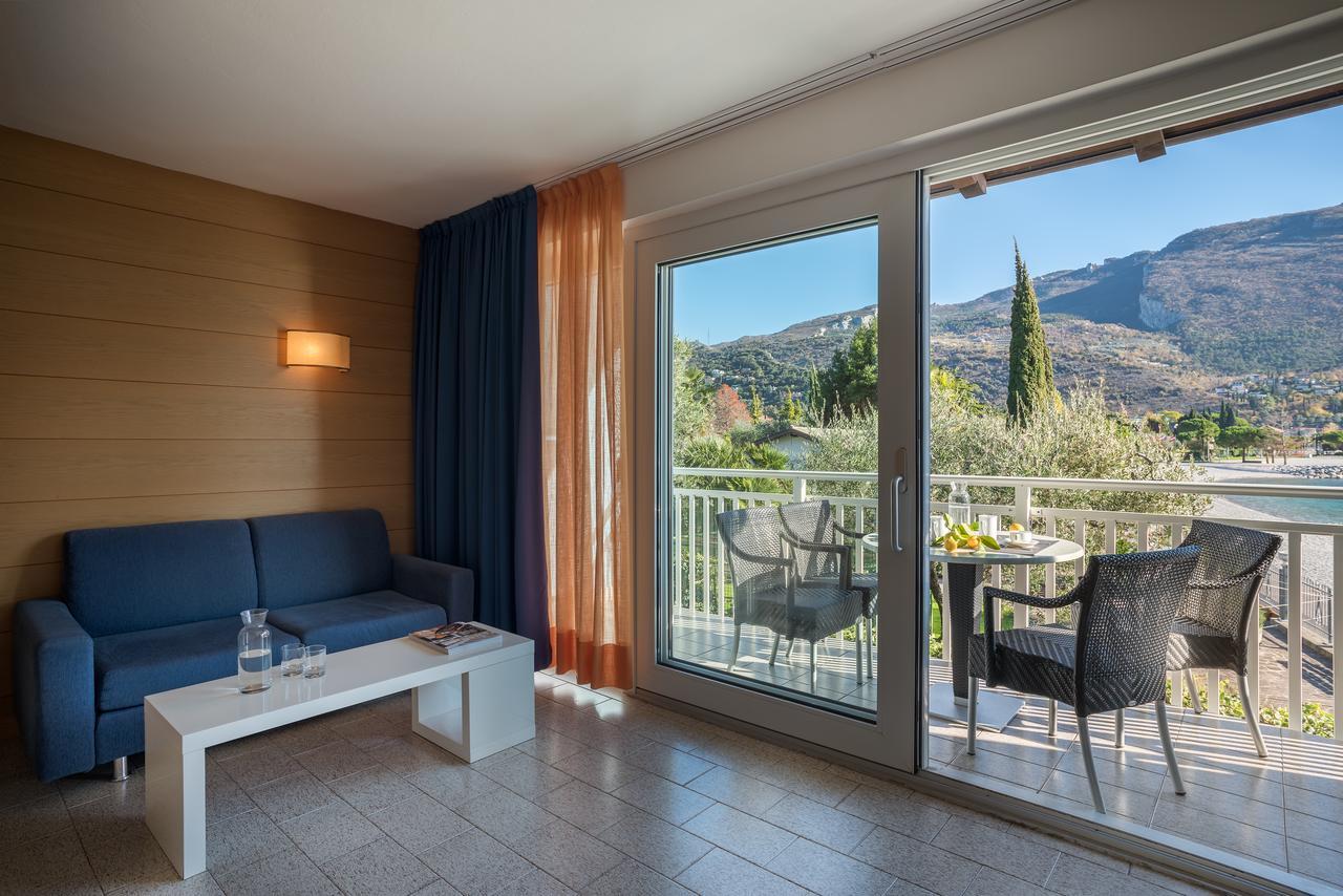 Casa Toblini Al Lago On The Beach Torbole Sul Garda Ngoại thất bức ảnh